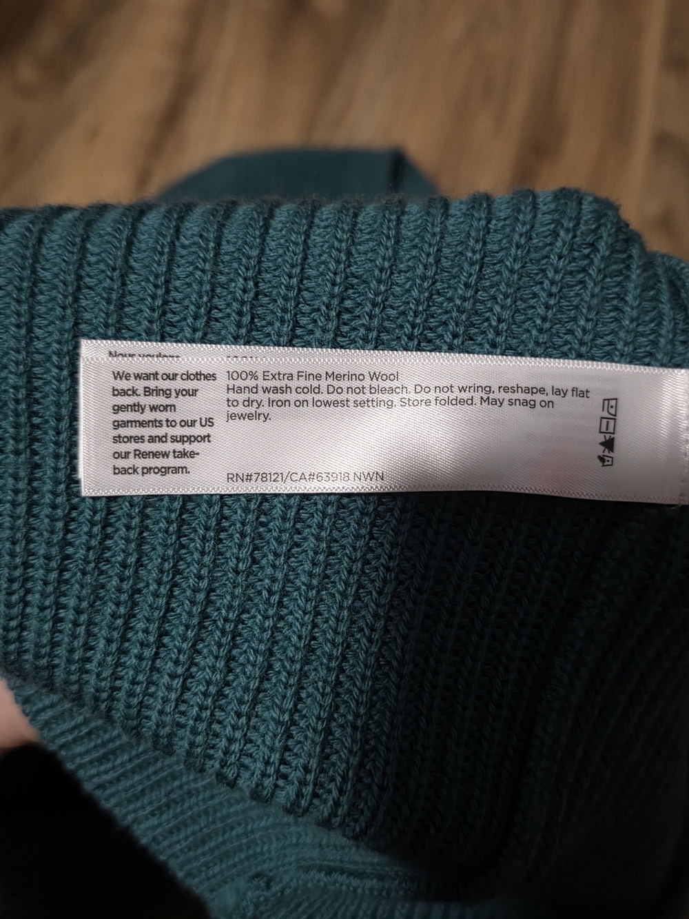 Eileen Fisher Forest Green Crewneck Ribbed Sweater - Picture 9 of 13